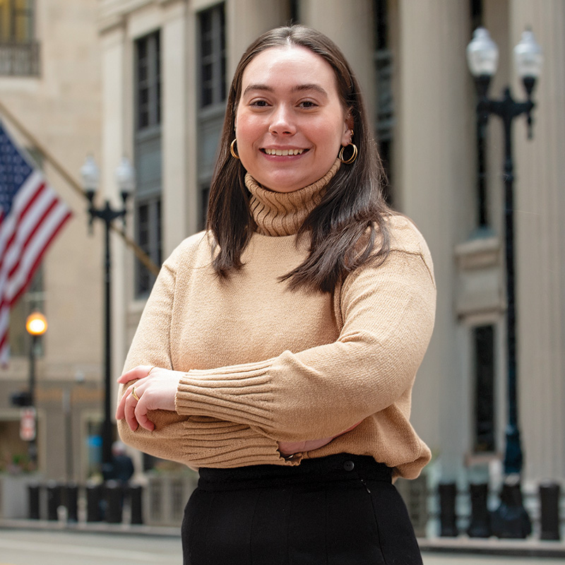 A portrait of Elena Meth, ’23.